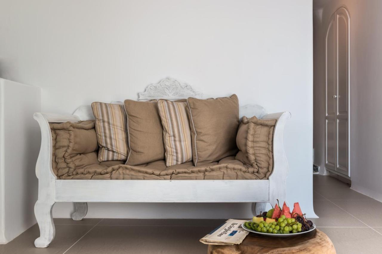 Nefeles Luxury Suites Фіра Екстер'єр фото
